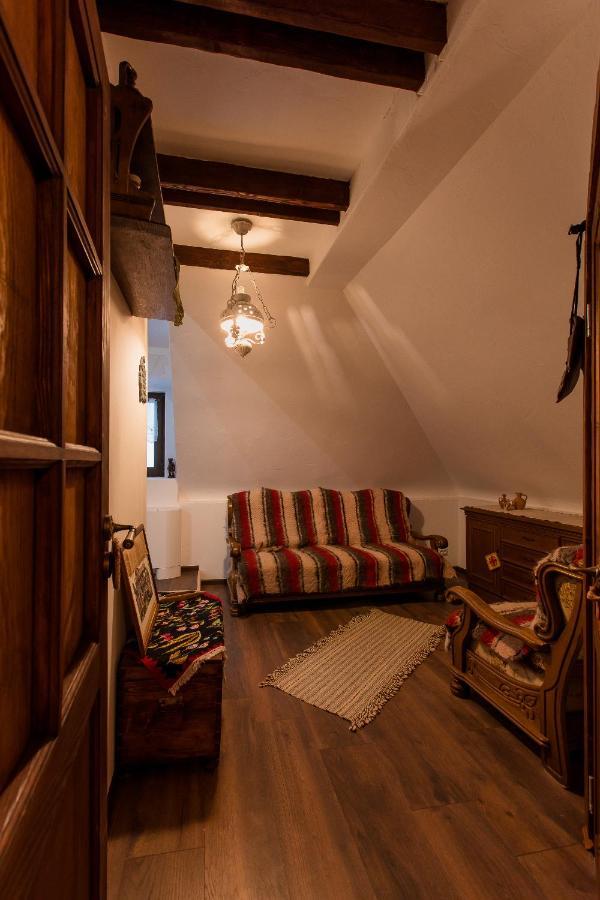Casa Cu Cerdac Villa Nucşoara Buitenkant foto