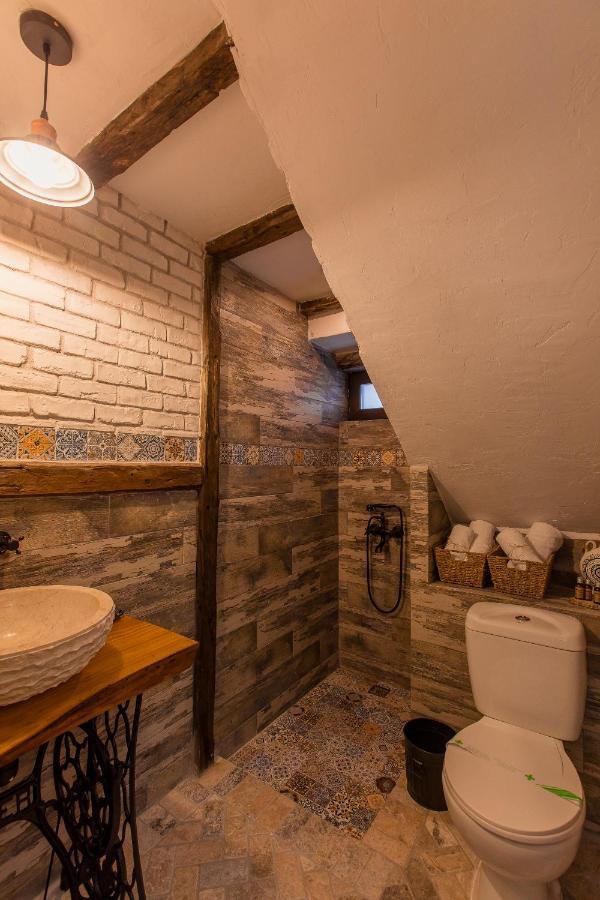 Casa Cu Cerdac Villa Nucşoara Buitenkant foto