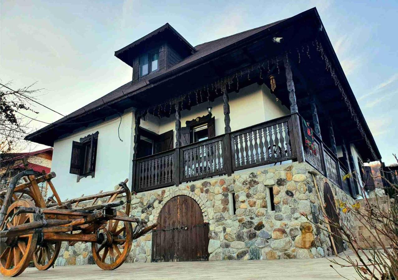 Casa Cu Cerdac Villa Nucşoara Buitenkant foto